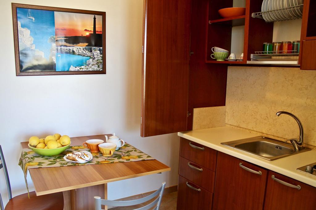 Il Giardino Delle Aloe Guest House Favignana Bagian luar foto