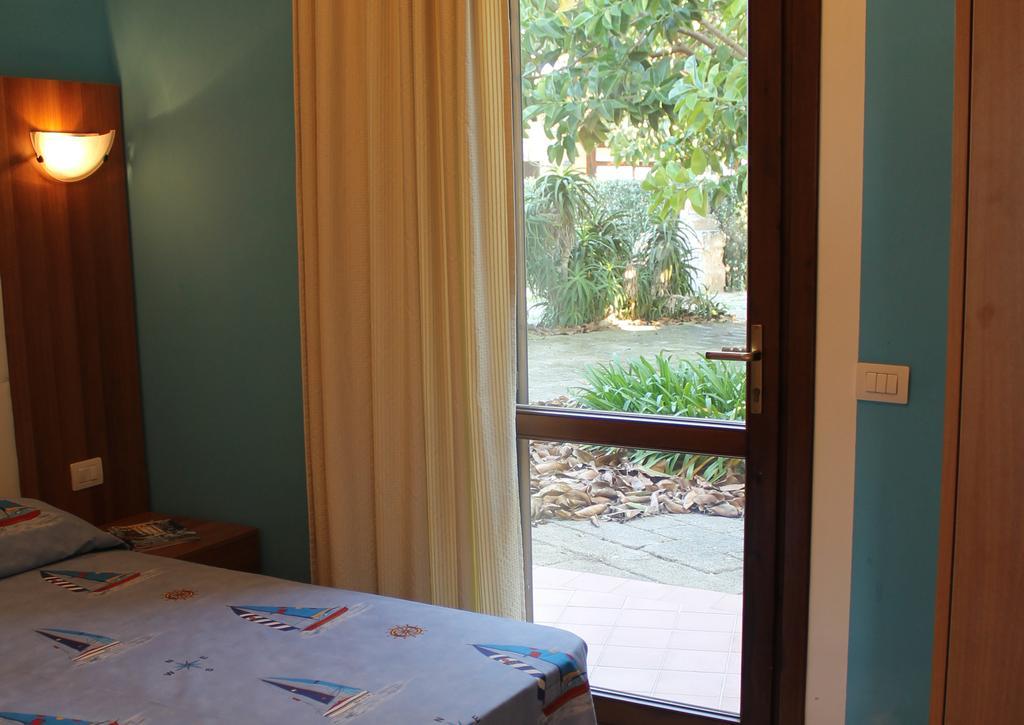 Il Giardino Delle Aloe Guest House Favignana Bagian luar foto