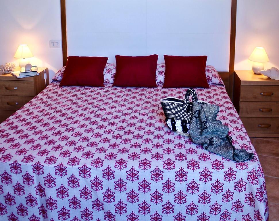 Il Giardino Delle Aloe Guest House Favignana Bagian luar foto